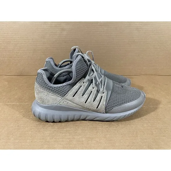 Adidas Men Size 11 Tubular Radial Shoes Sneakers Trainers Gray S76718