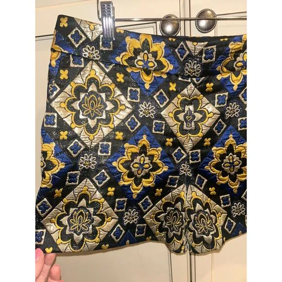 Ann Taylor Loft Jacquard Blue Gold Geometric Pattern Shorts Size 6