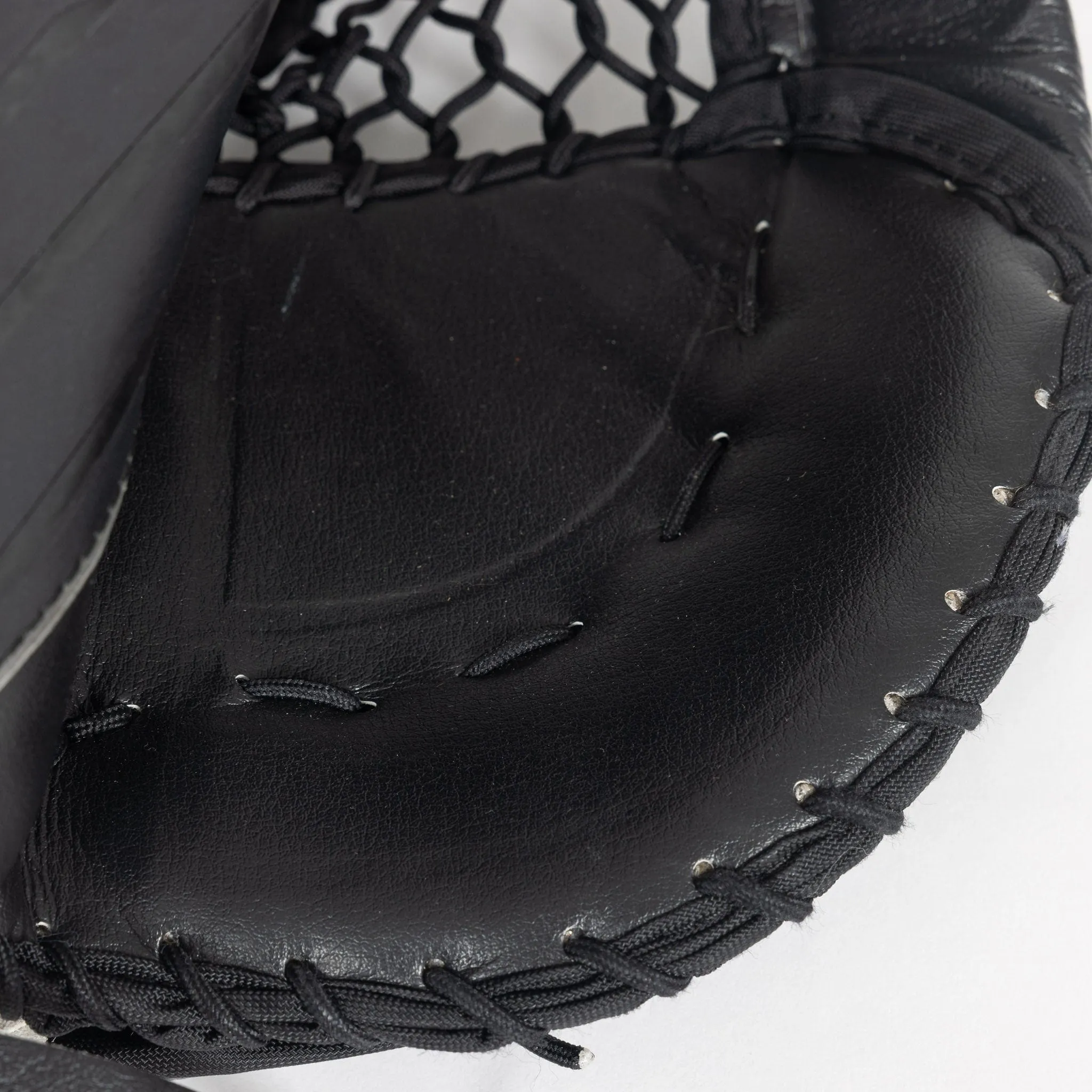 Bauer Vapor HyperLite Senior Goalie Catcher - USED #1