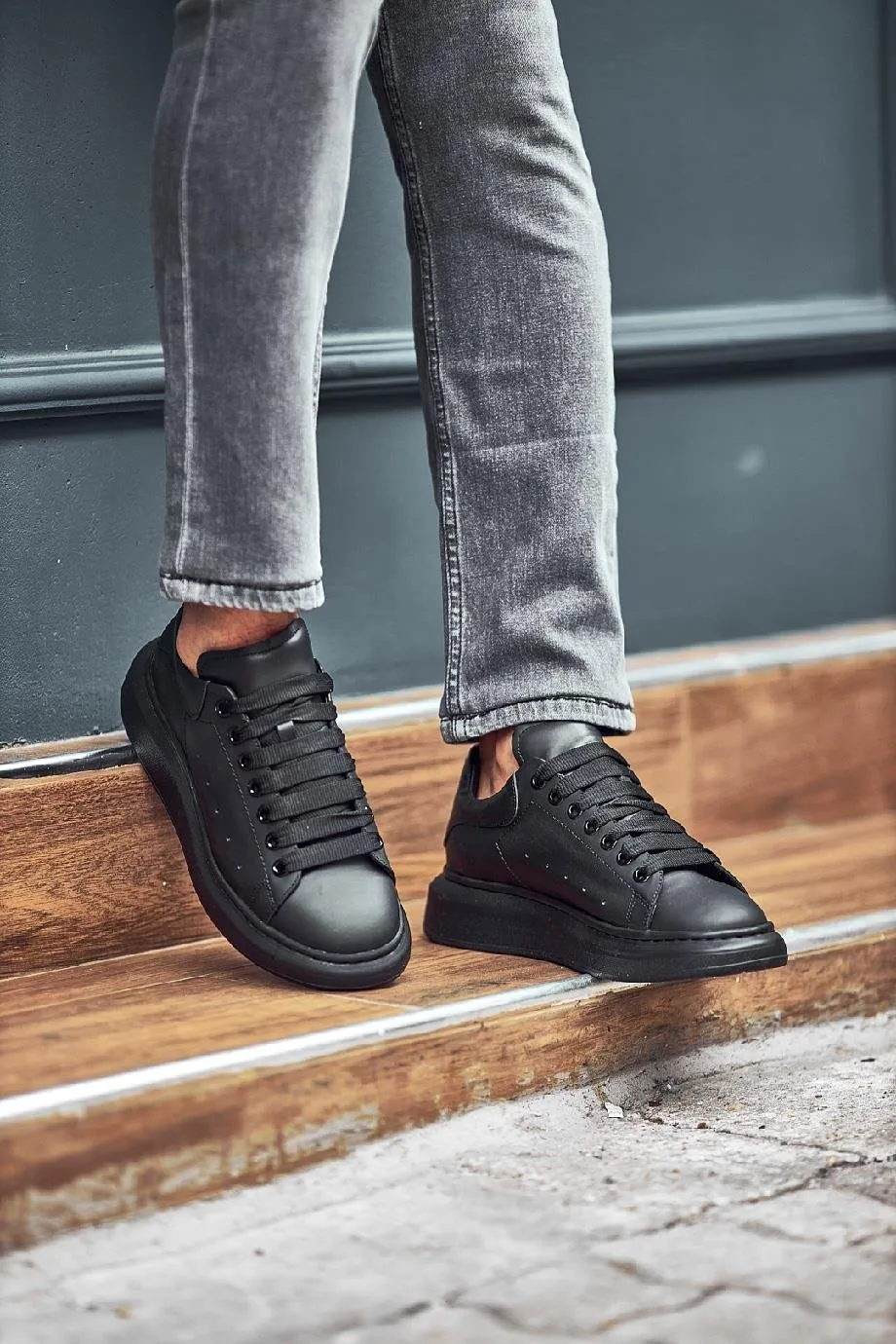 Black Leather Sneakers-SS101