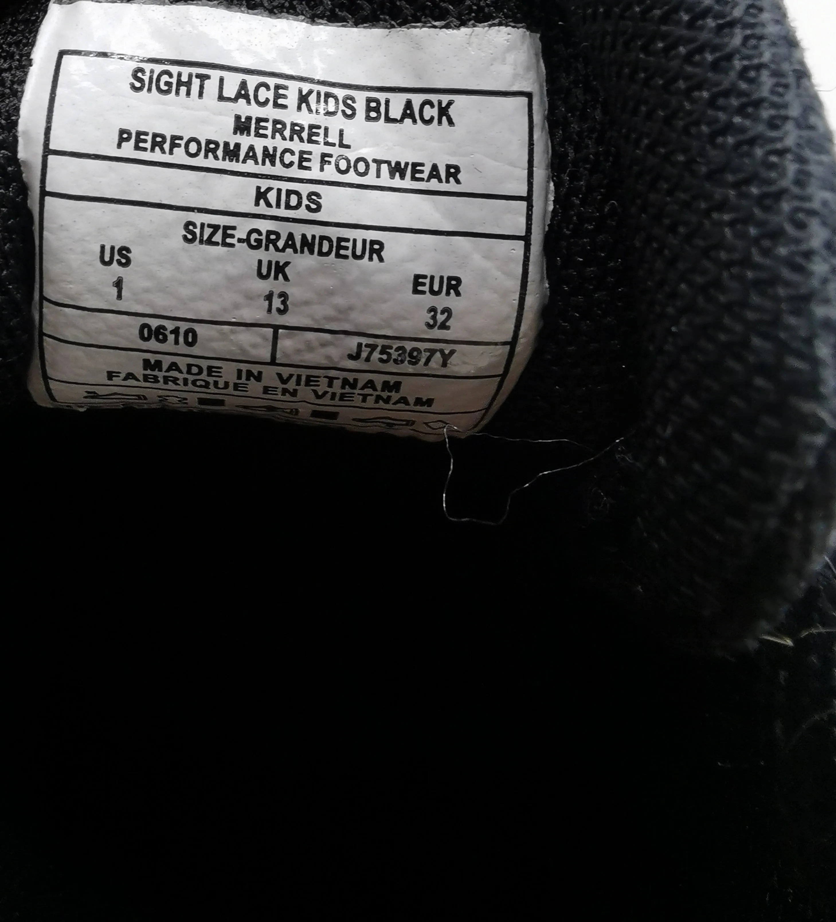 BOY SIZE 1 YOUTH - MERRELL, Performance Running Shoes GUC B12