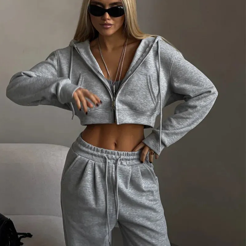 Cropped Hoodie & Wide-Leg Sweatpants Set | Casual & Trendy | Ultimate Comfort