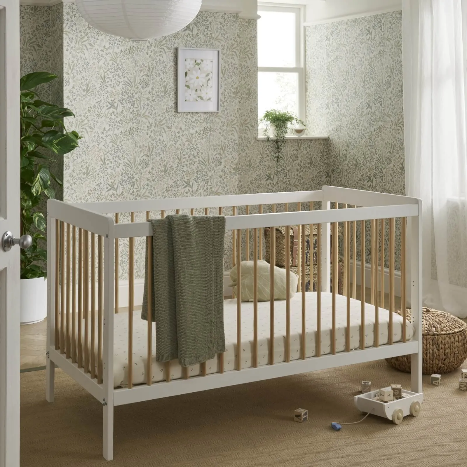 CuddleCo Nola 3 Piece Room Set in White & Natural