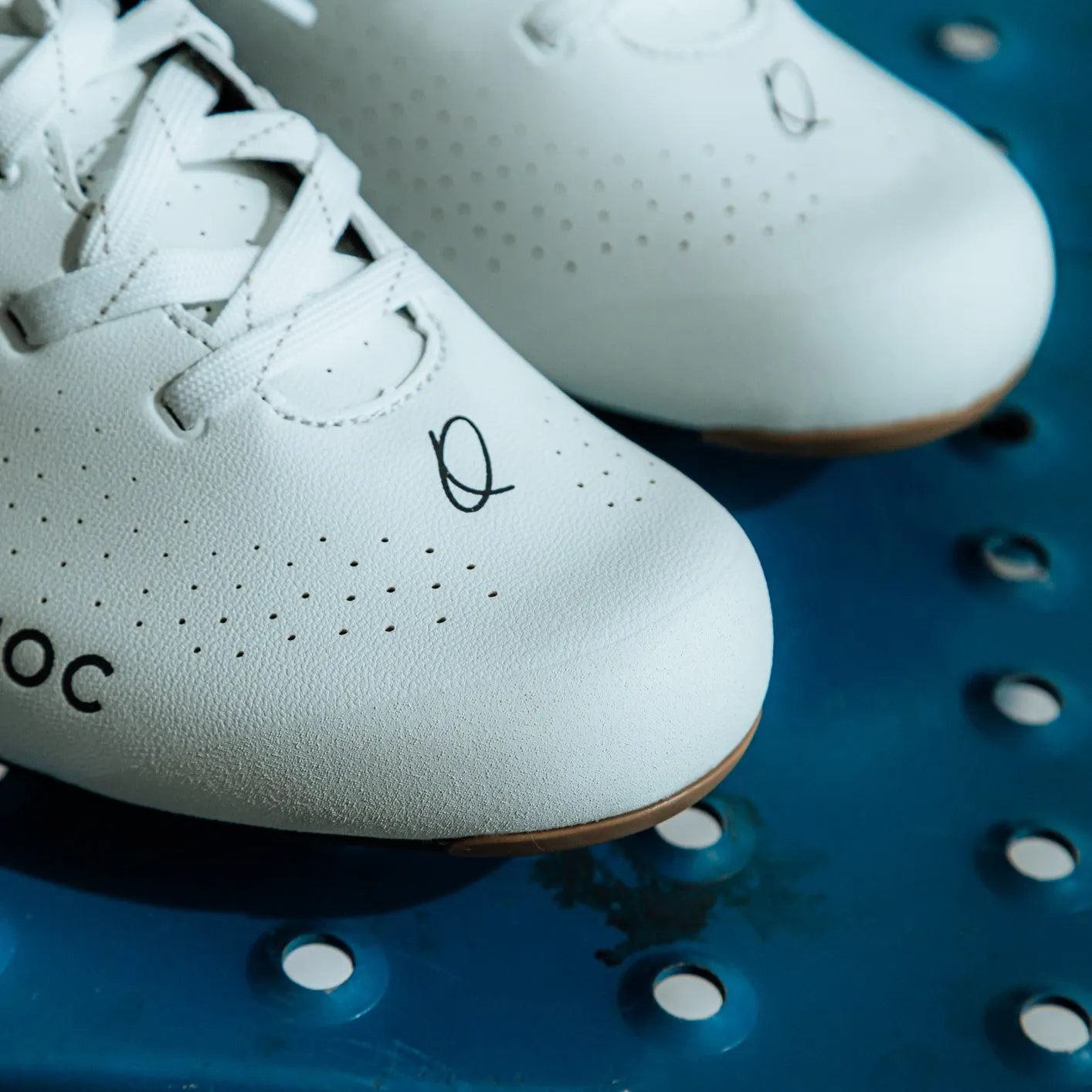 Escape Road Lace Shoes - White