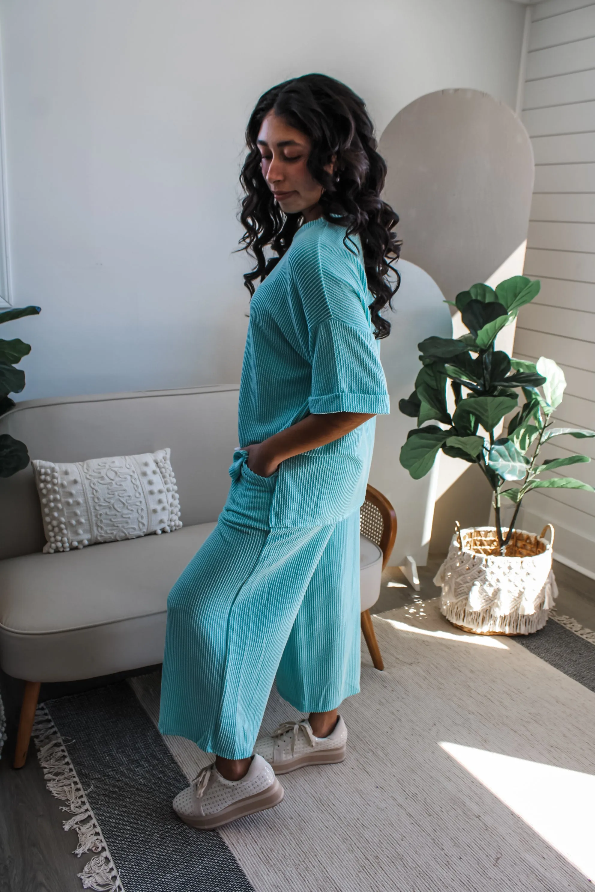 Feel The Breeze Wide Leg Pants • Turquoise