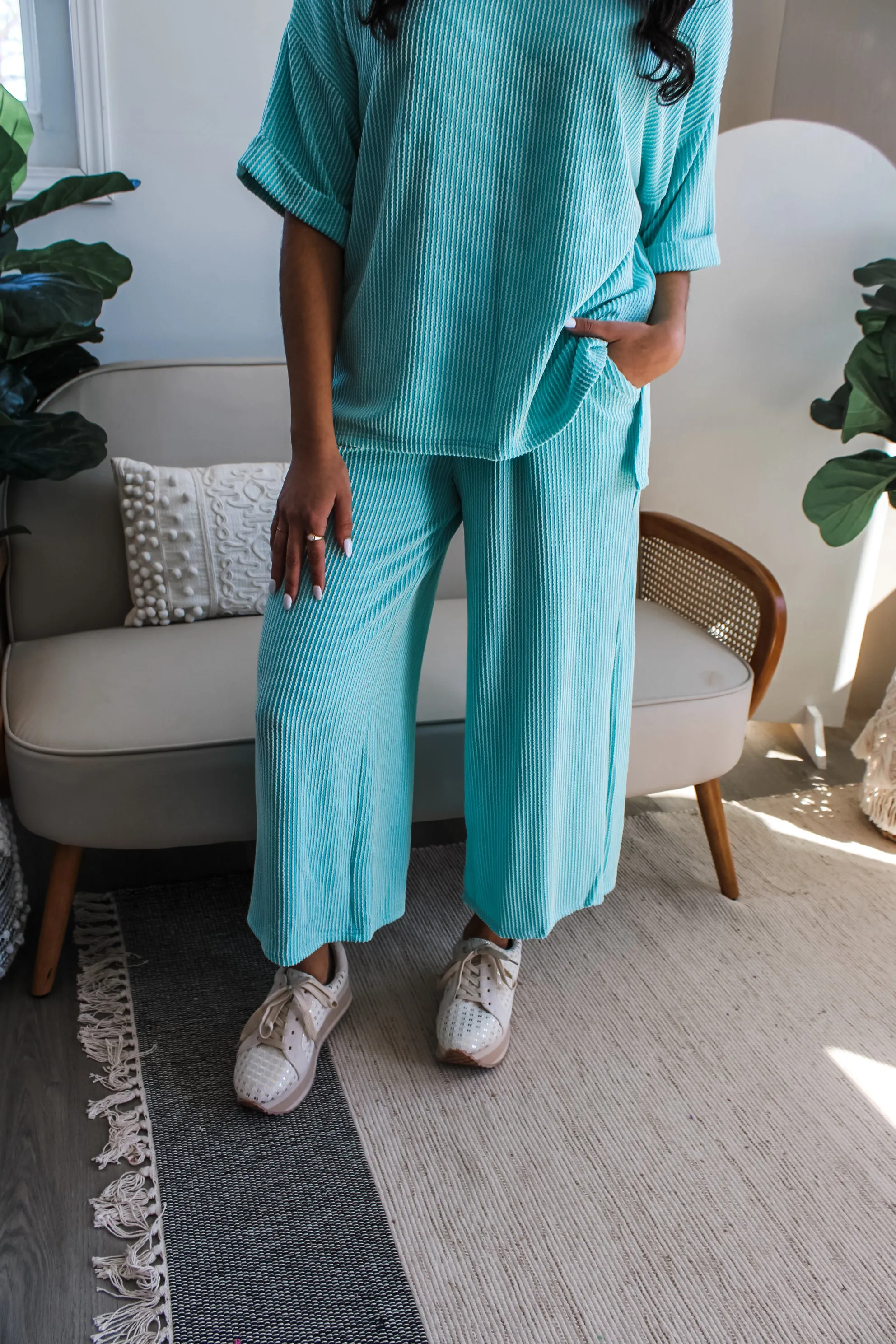 Feel The Breeze Wide Leg Pants • Turquoise