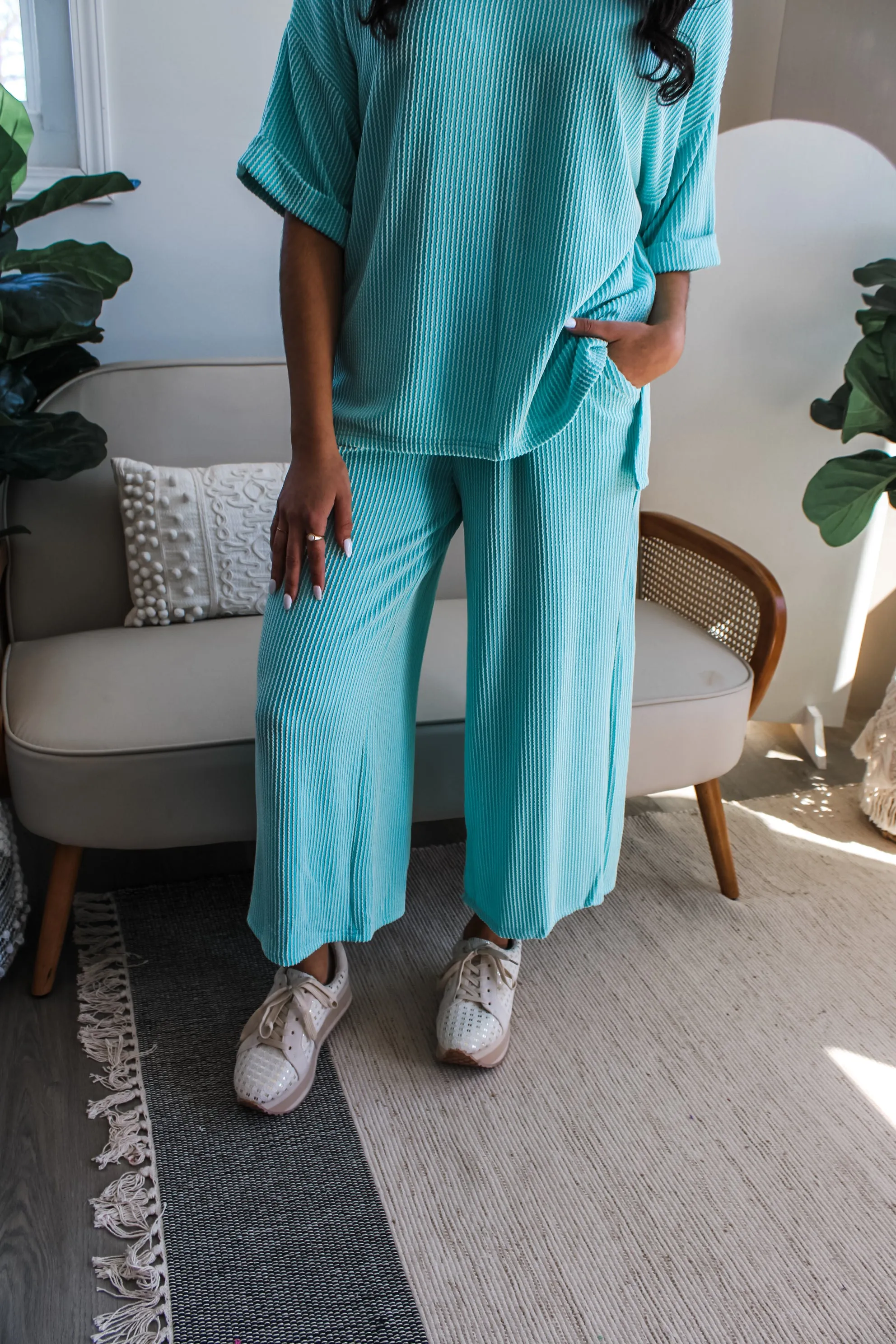 Feel The Breeze Wide Leg Pants • Turquoise