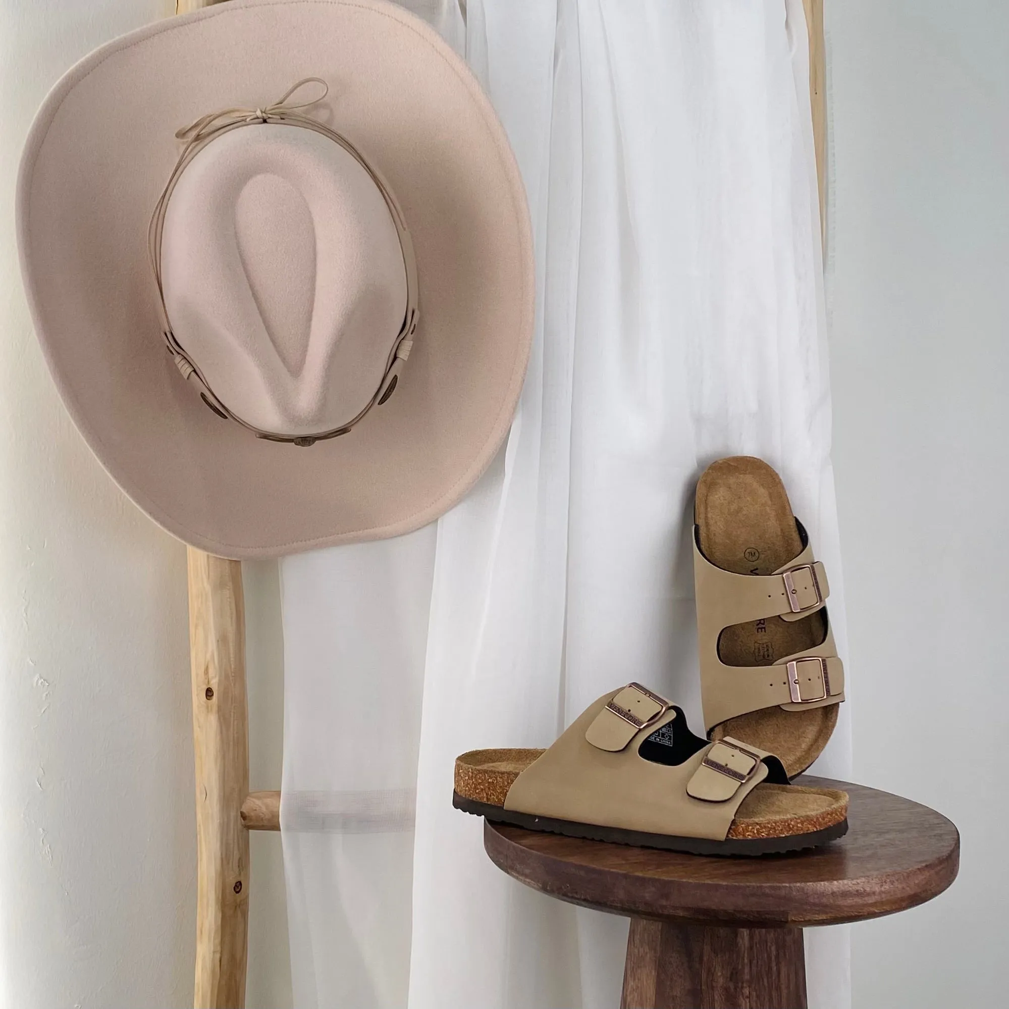 Jessie Sandals (Latte)