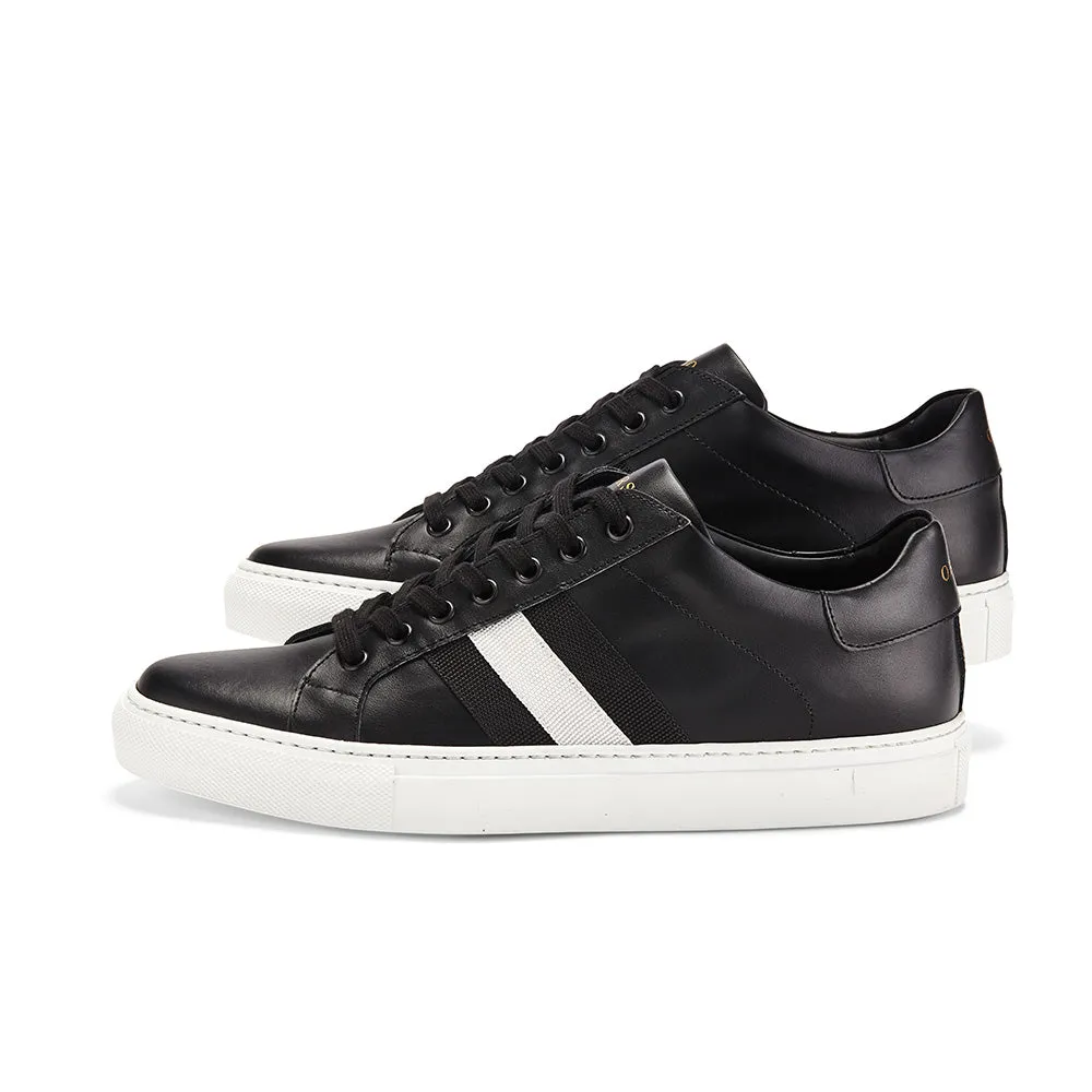 LEO | BLACK