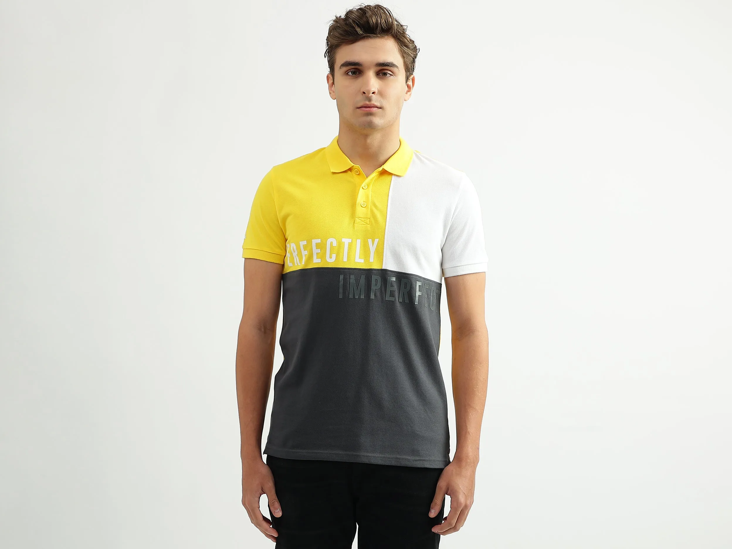 Men Color Blocked Polo Collar T-shirt