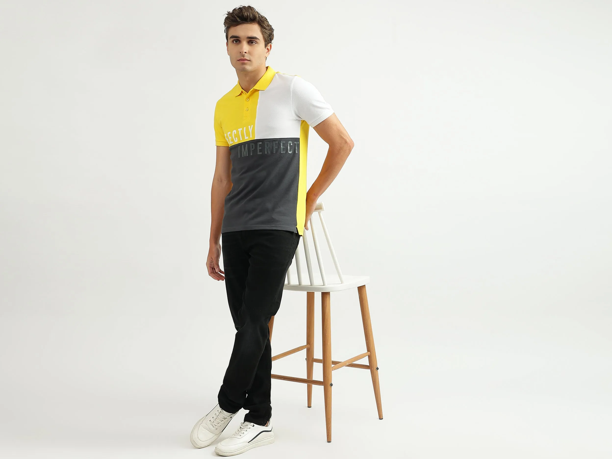 Men Color Blocked Polo Collar T-shirt