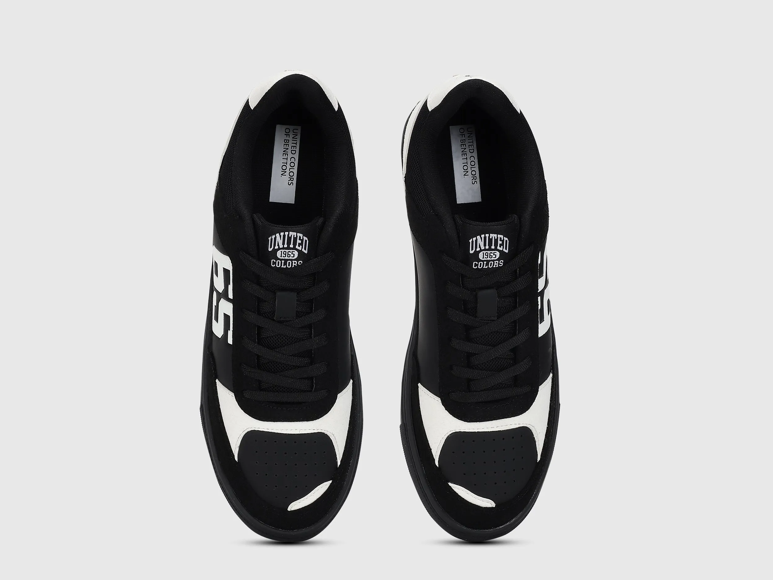 Men PU Colorblocked Sneakers