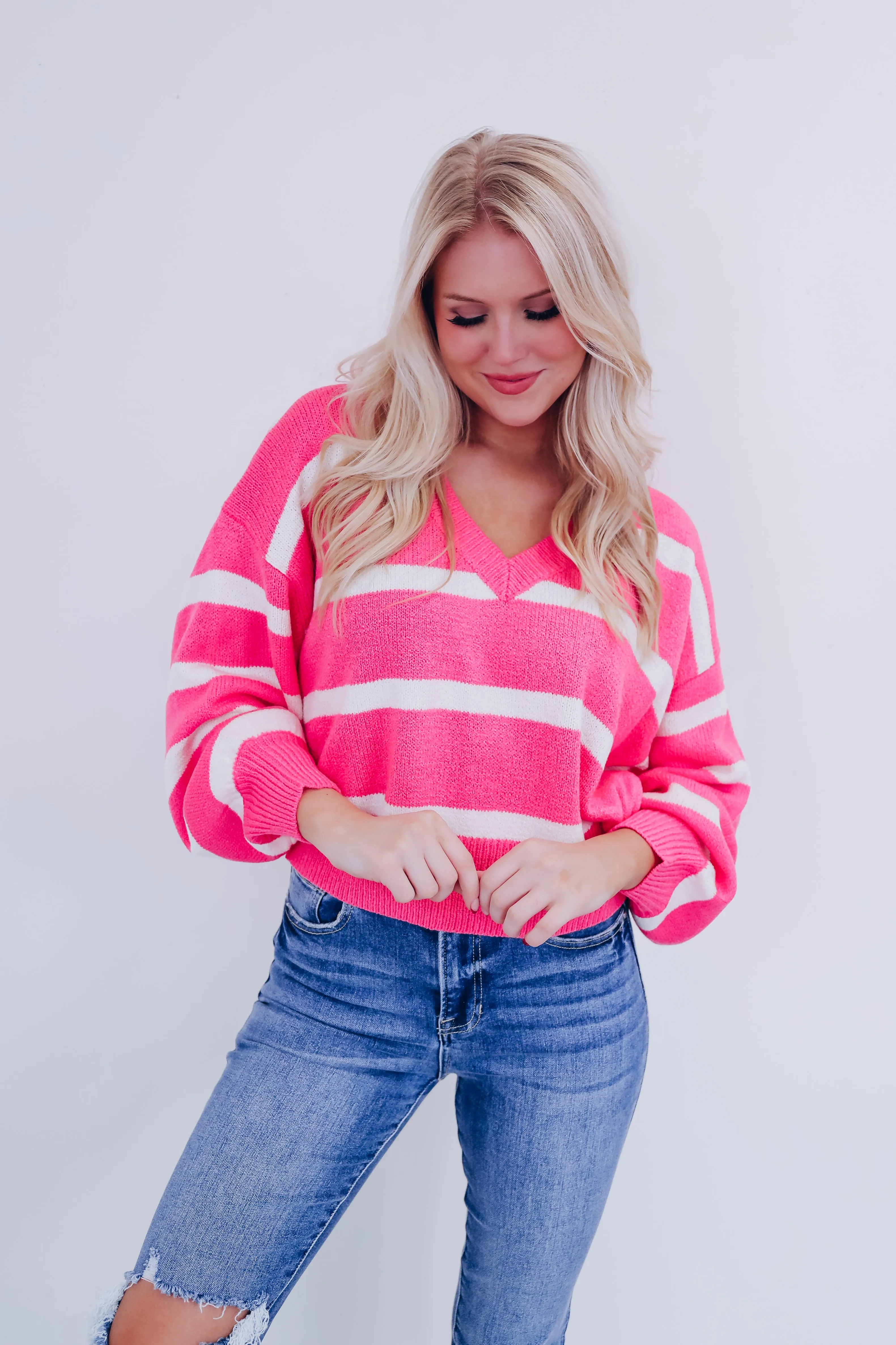 Niva V-Neck Striped Sweater - Pink/Ivory