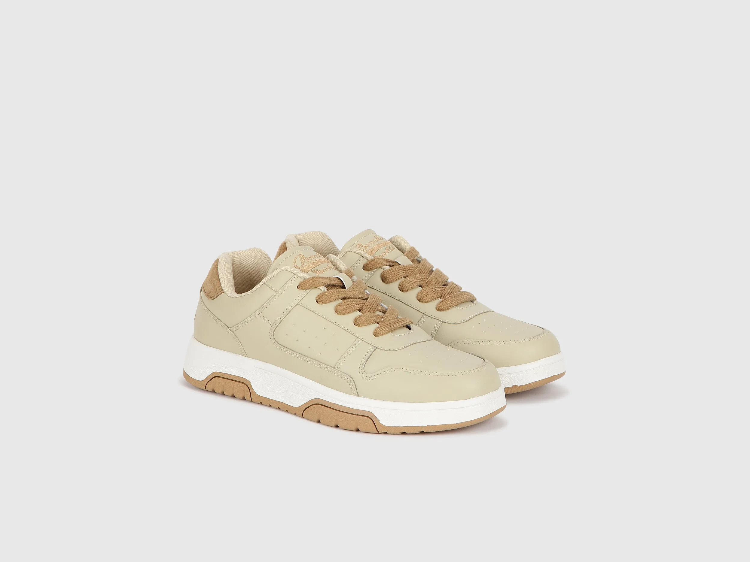Perforated Pattern Lace-Up Casual Sneakers