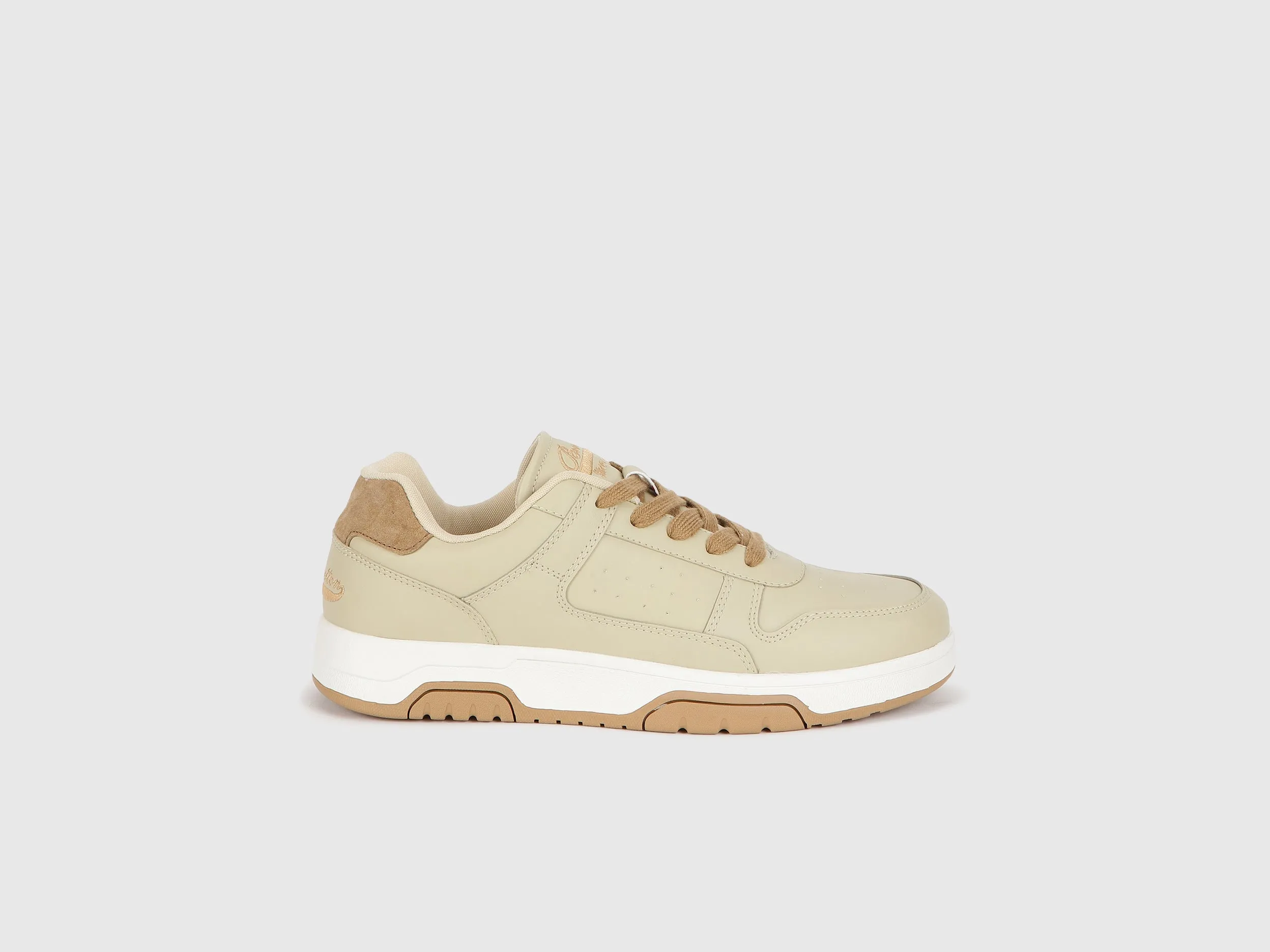 Perforated Pattern Lace-Up Casual Sneakers