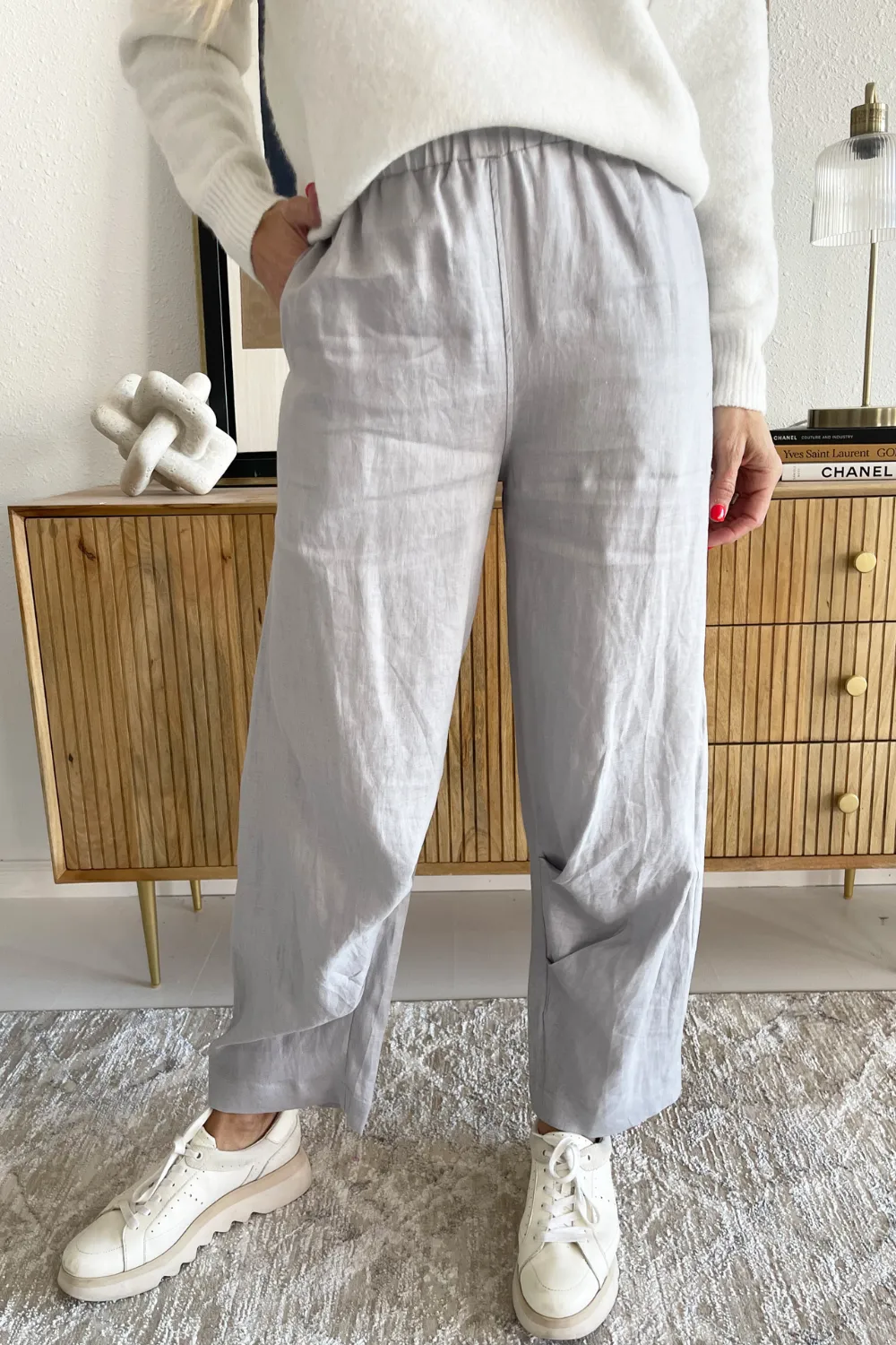 Pleated Linen Pants