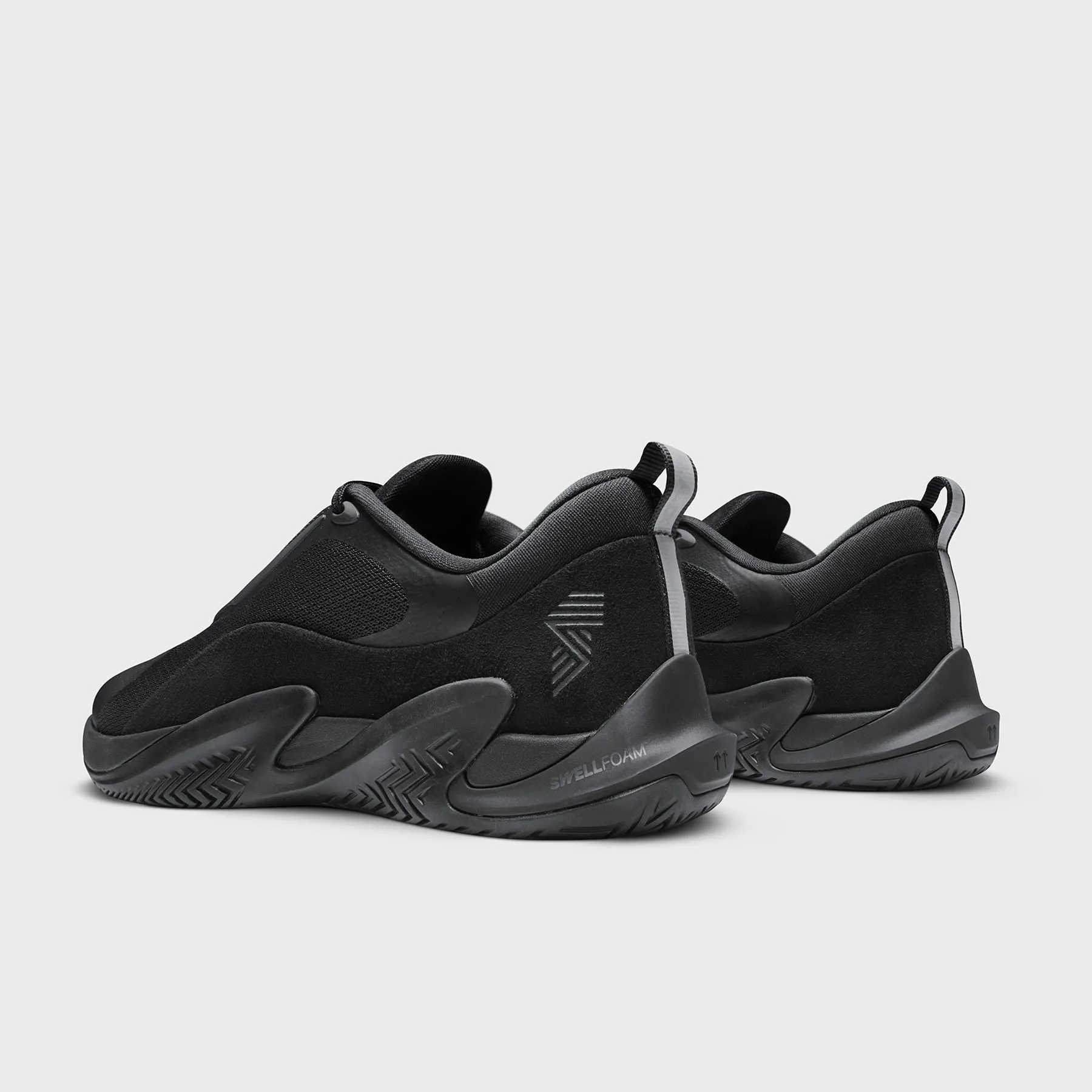 R.A.D - ONE V2 - TRIPLE BLACK