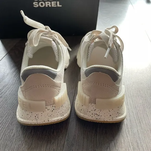 Sorel Kinetic Lite Lace Sneakers Size 6.5