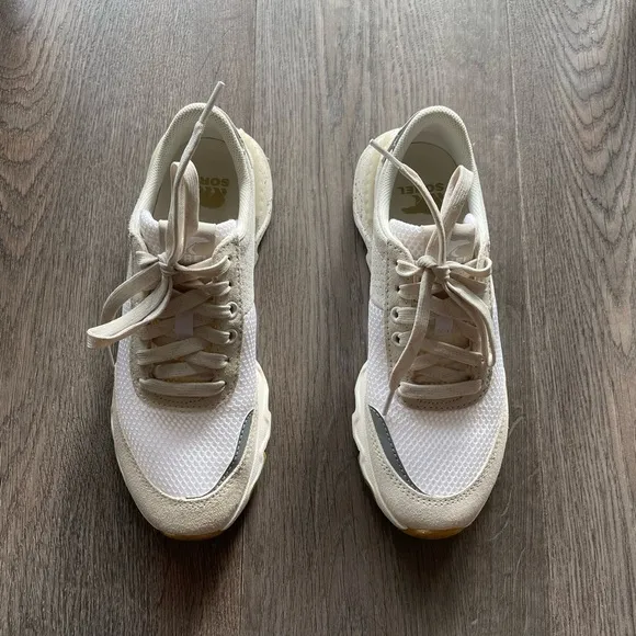 Sorel Kinetic Lite Lace Sneakers Size 6.5