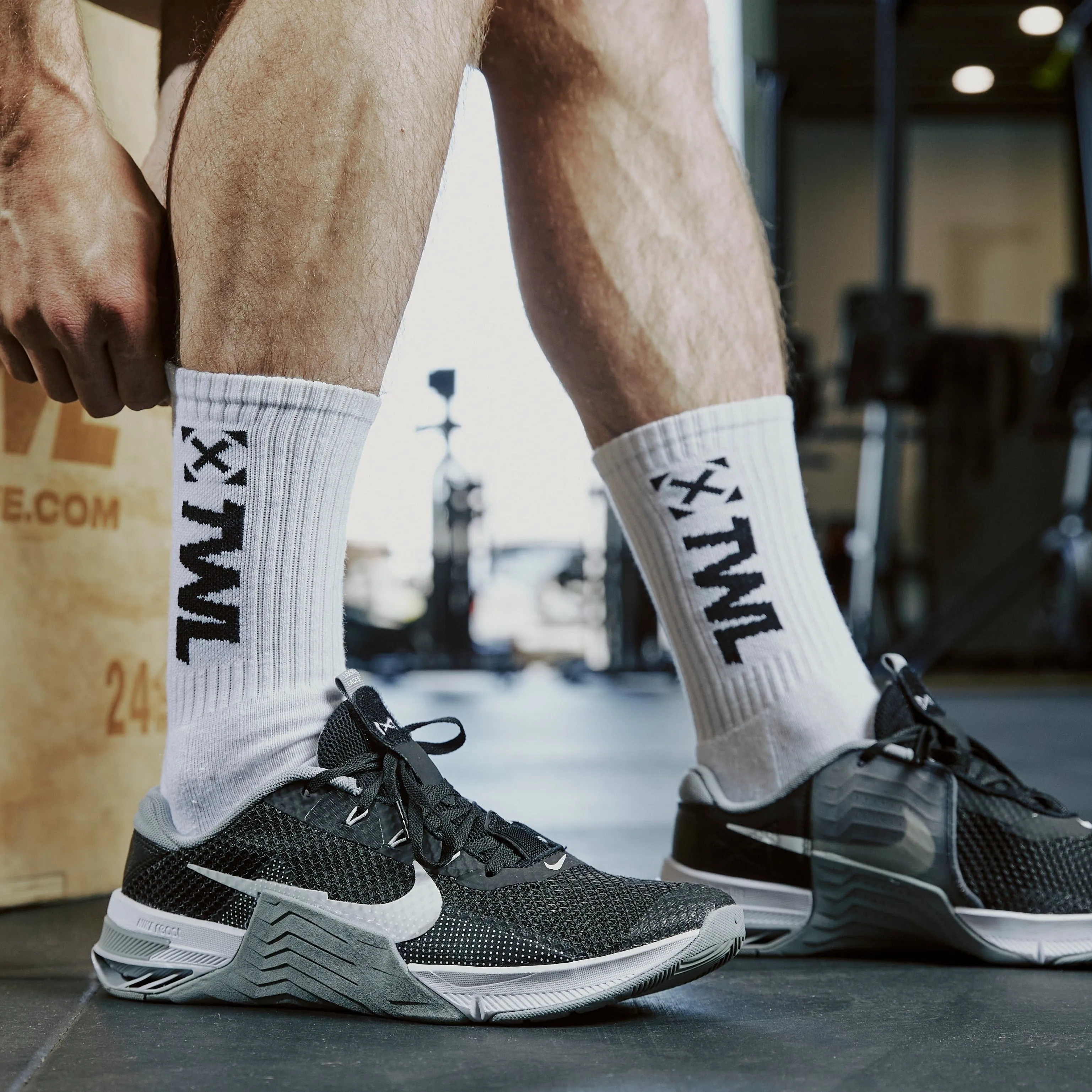TWL - PACE SOCKS - WHITE