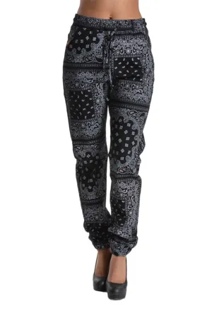 Women's Offset Bandana Print Twill Jogger Pants